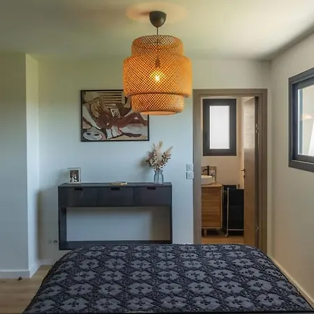 Luxe&nature, 10 Mins De Montpellier, 6 Personnes *
