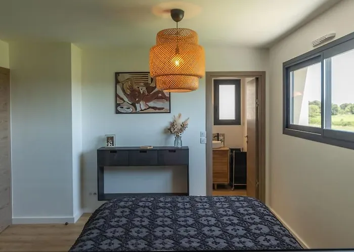 Luxe&nature, 10 Mins De Montpellier, 6 Personnes *